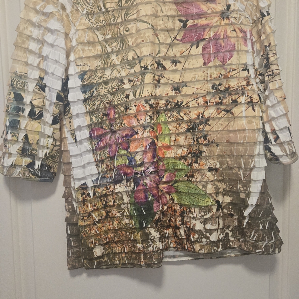 Shirt - Picture 4 of 5